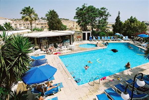 Hotel Hilltop Gardens Hotel Apartments cazare Paphos