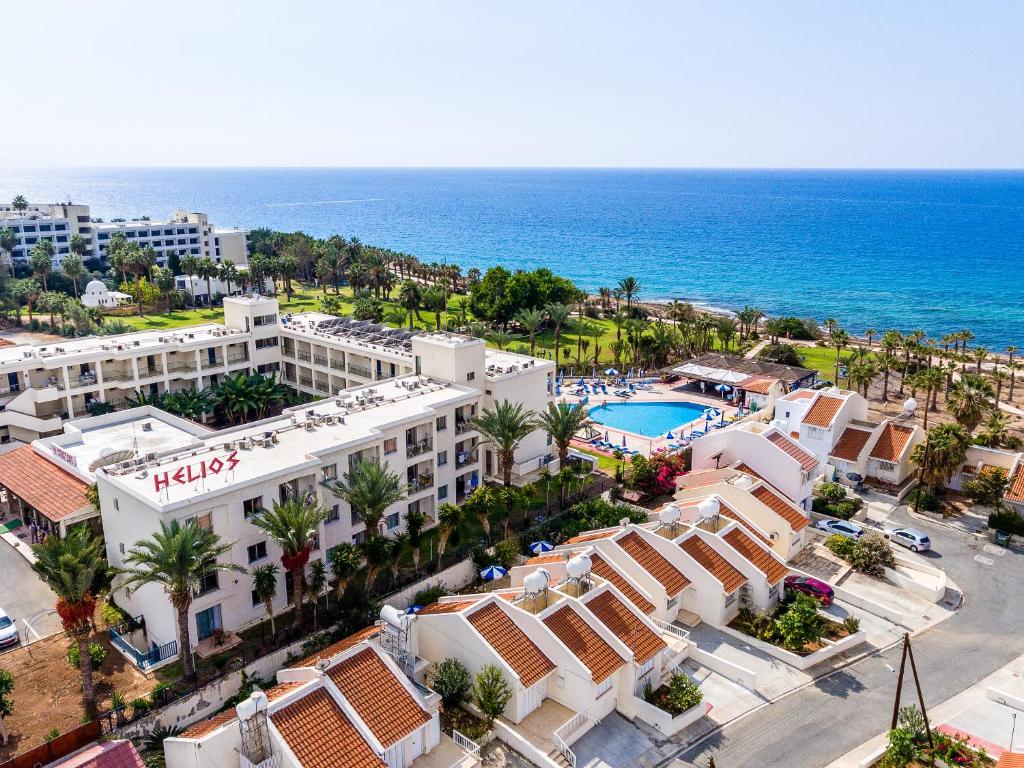 dal travel Helios Bay Hotel And Suites