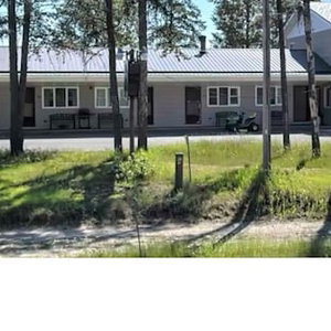 Hotel Pine Ridge Motel cazare Timmins