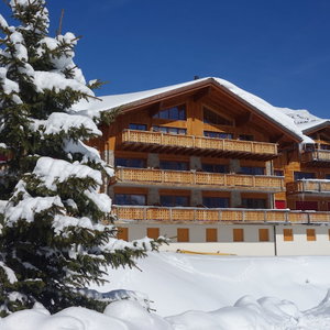 Hotel Hôtel De L'etable cazare Troistorrents