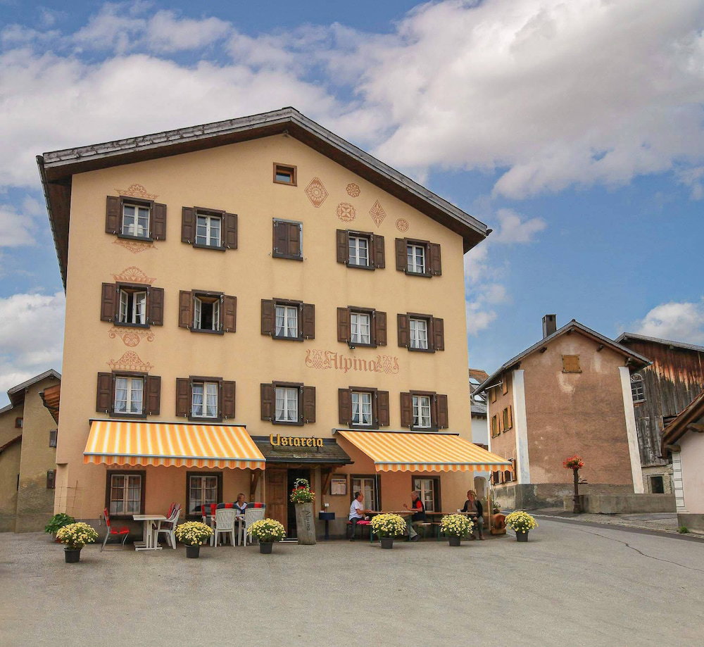Hotel Gasthaus Alpina Salouf