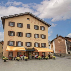 Hotel Gasthaus Alpina Salouf cazare Savognin