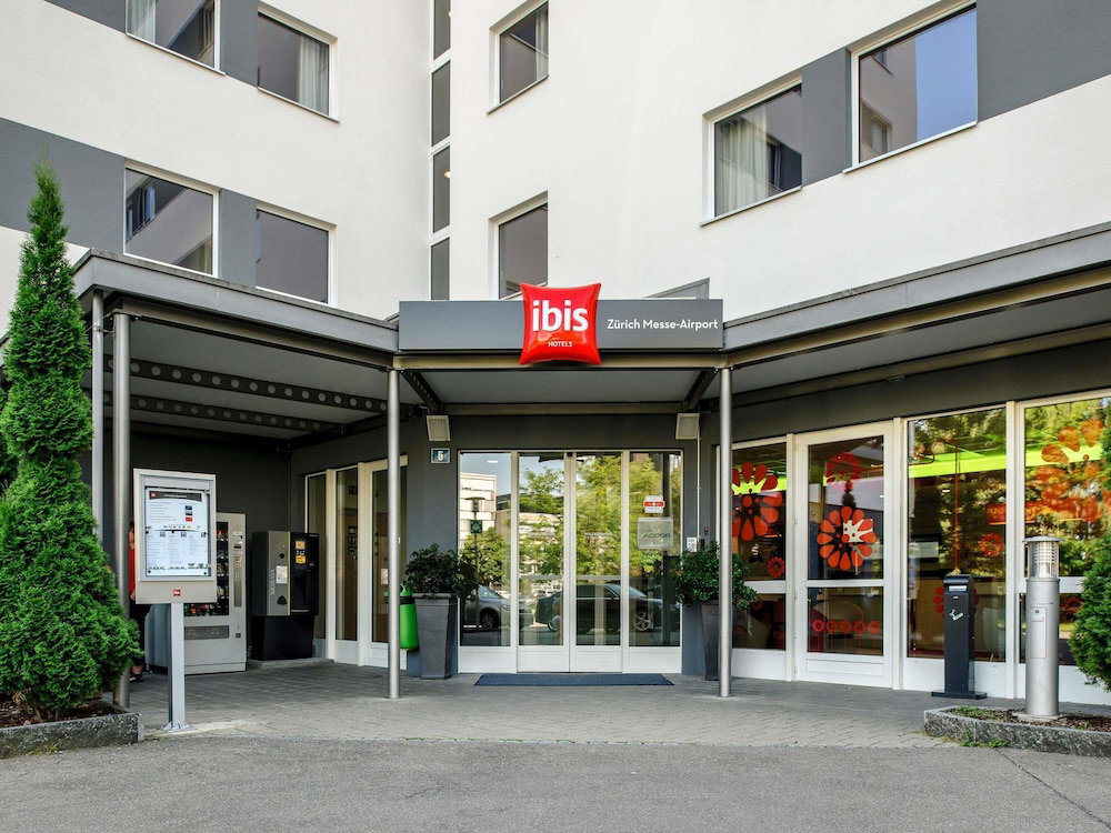 Hotel Ibis Zurich Messe-Airport