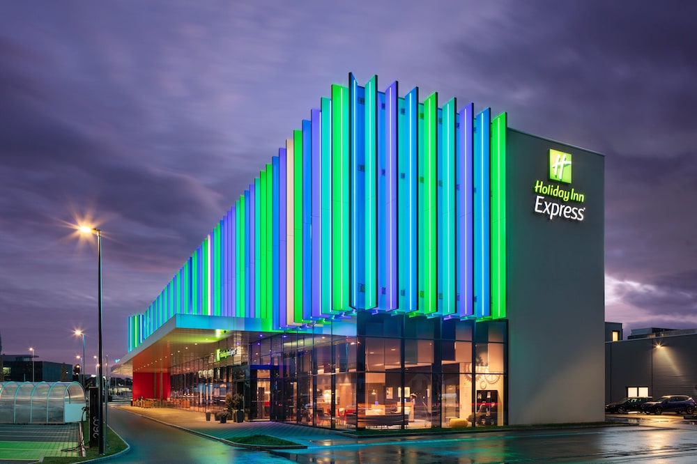 Hotel Holiday Inn Express Aarburg - Oftringen By Ihg