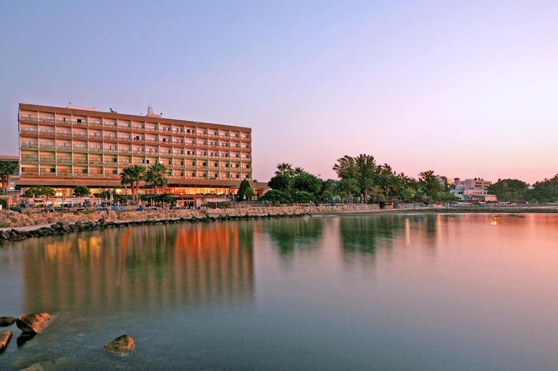 Hotel Crowne Plaza Limassol
