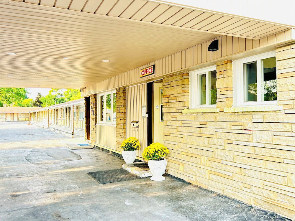 Hotel Brant Inn
