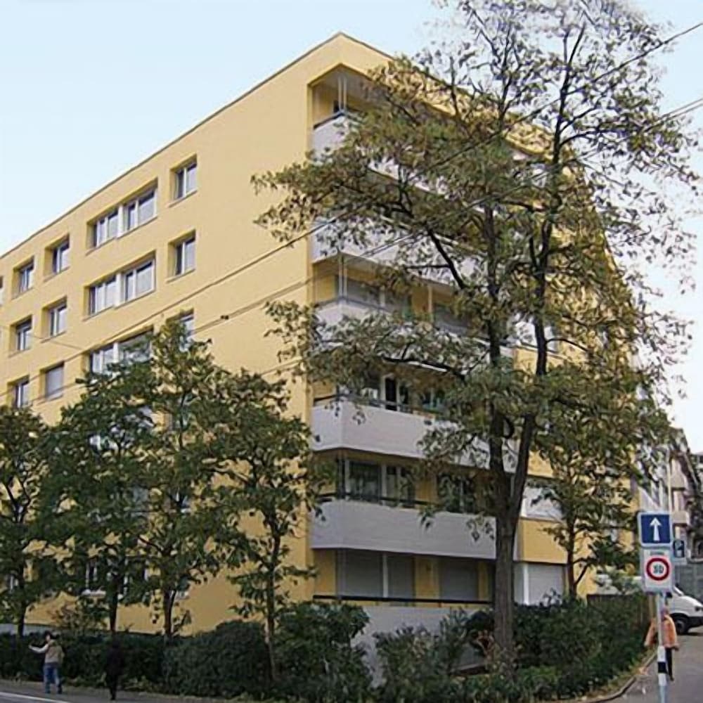Hotel Swiss Star Zurich Oerlikon