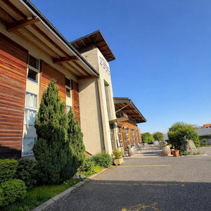 Hotel Hôtel La Croisée Neuchâtel cazare Cernier