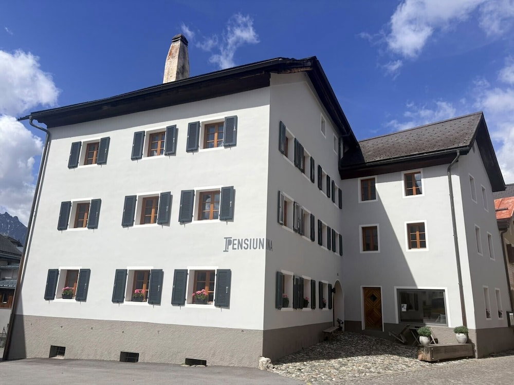 Hotel Pensiunina