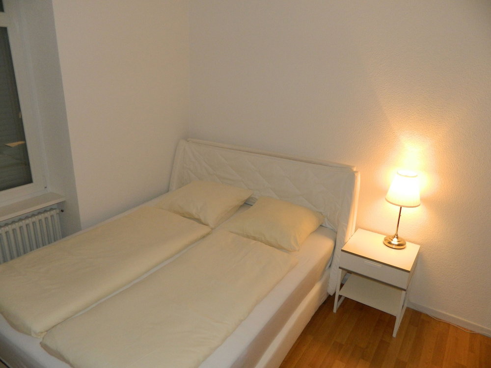 Hotel Swiss Star Delsbergerallee