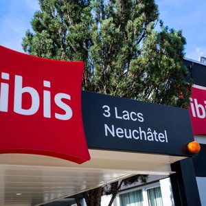 Hotel Ibis 3 Lacs Neuchatel Hotel cazare Cornaux