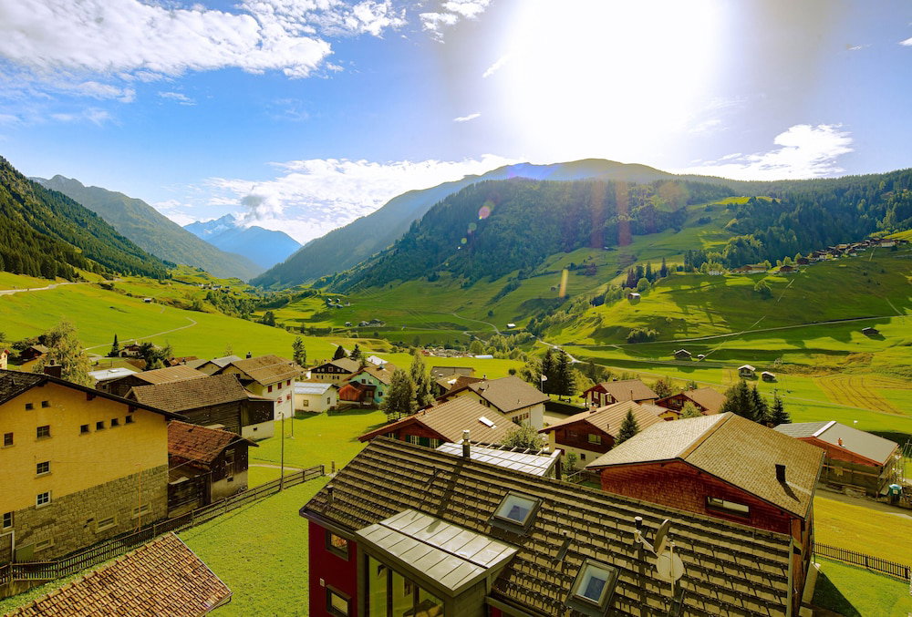 Hotel Vallatscha