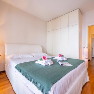 Hotel La Maison Du Bonheur With Shared Pool & Sauna cazare Lugano