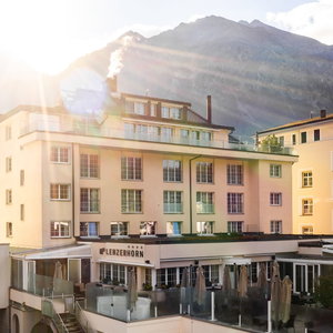 Hotel Hotel Lenzerhorn – Alpine Stay, Spa & Savour cazare Lenzerheide