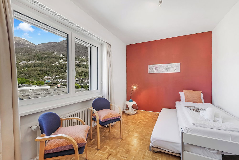 Hotel Il Tenero Appartamento With Balcony And Parking