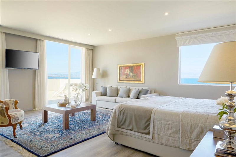 Mon Repos Palace "Art Hotel" (Adult Only)