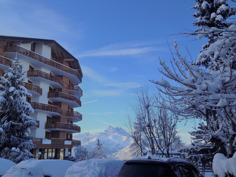 Hotel Villars Bristol Apartments