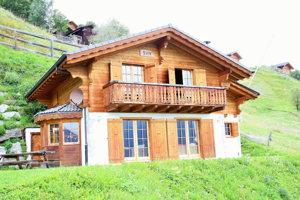 Hotel Chalet In Rhone Valley Near Ski Lift