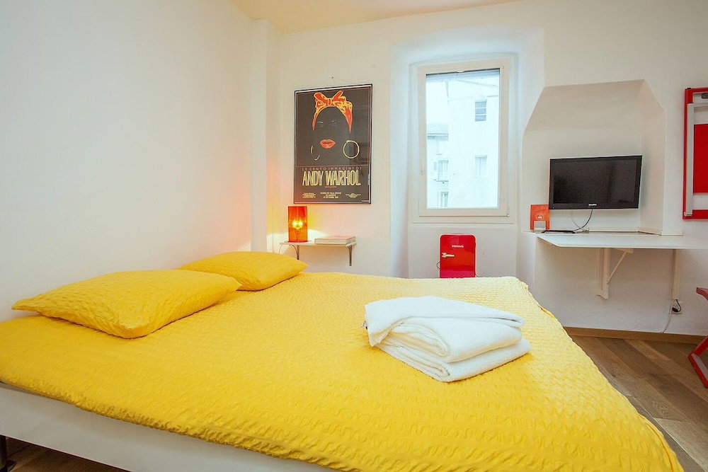 Hotel Midi Guestrooms