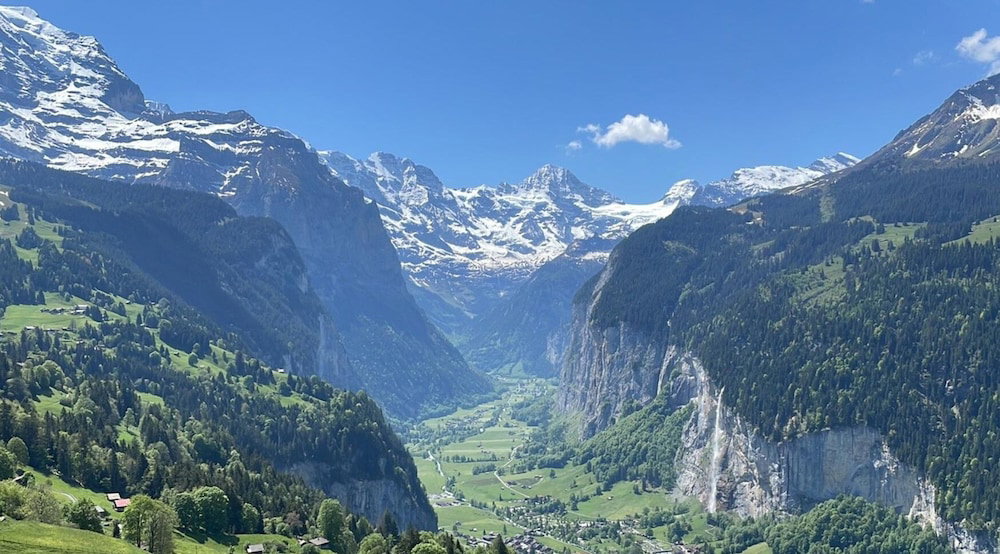 Hotel Hotel Bellevue - Traditional Swiss Hideaway