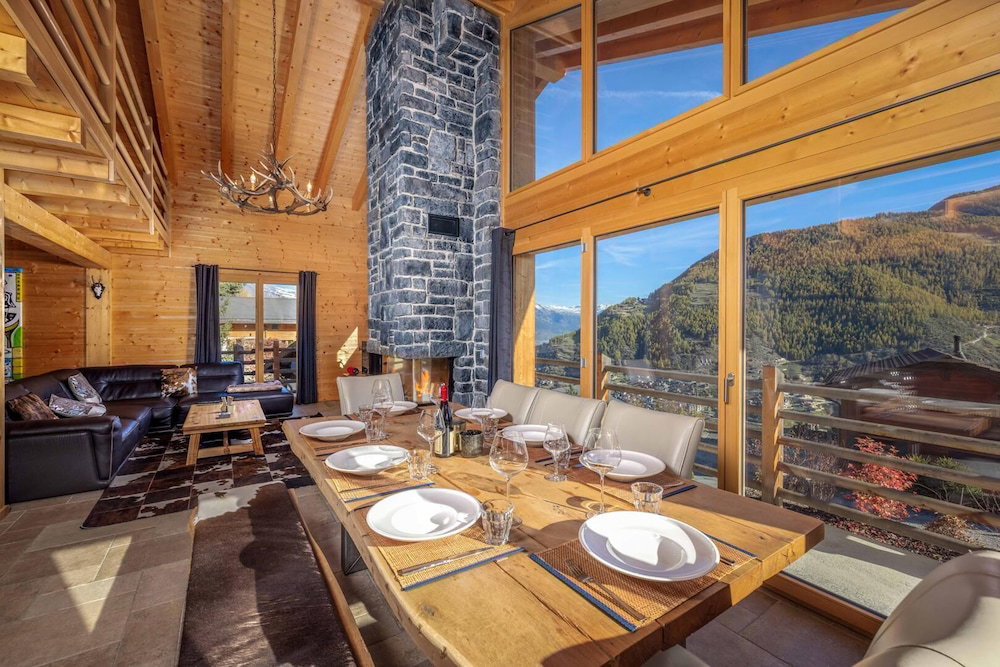 Hotel Chalet Amerhone - Luxury Chalet With Jacuzzi