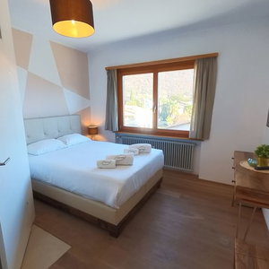Hotel 7 Rooms cazare Losone