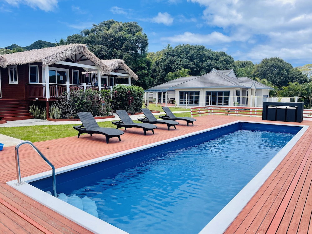 Hotel Red Hibiscus Villas