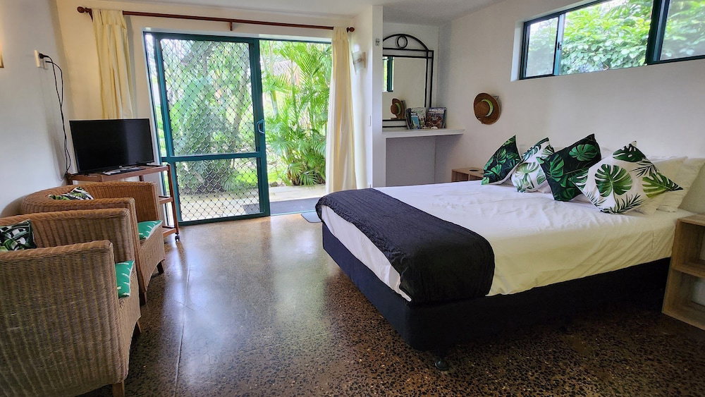 Hotel Aroa Kainga Bungalows