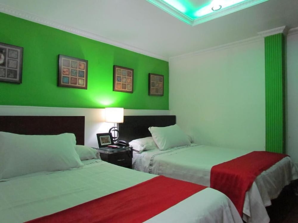 Hotel Apartasuite Normandia