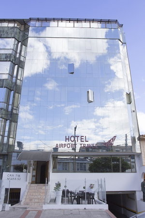 Hotel Hotel Airport Travel cazare Barrio San Luis