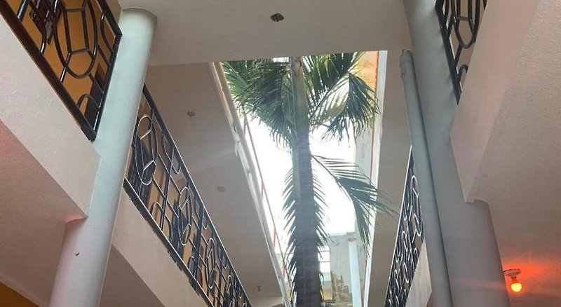 Glamour Hotel