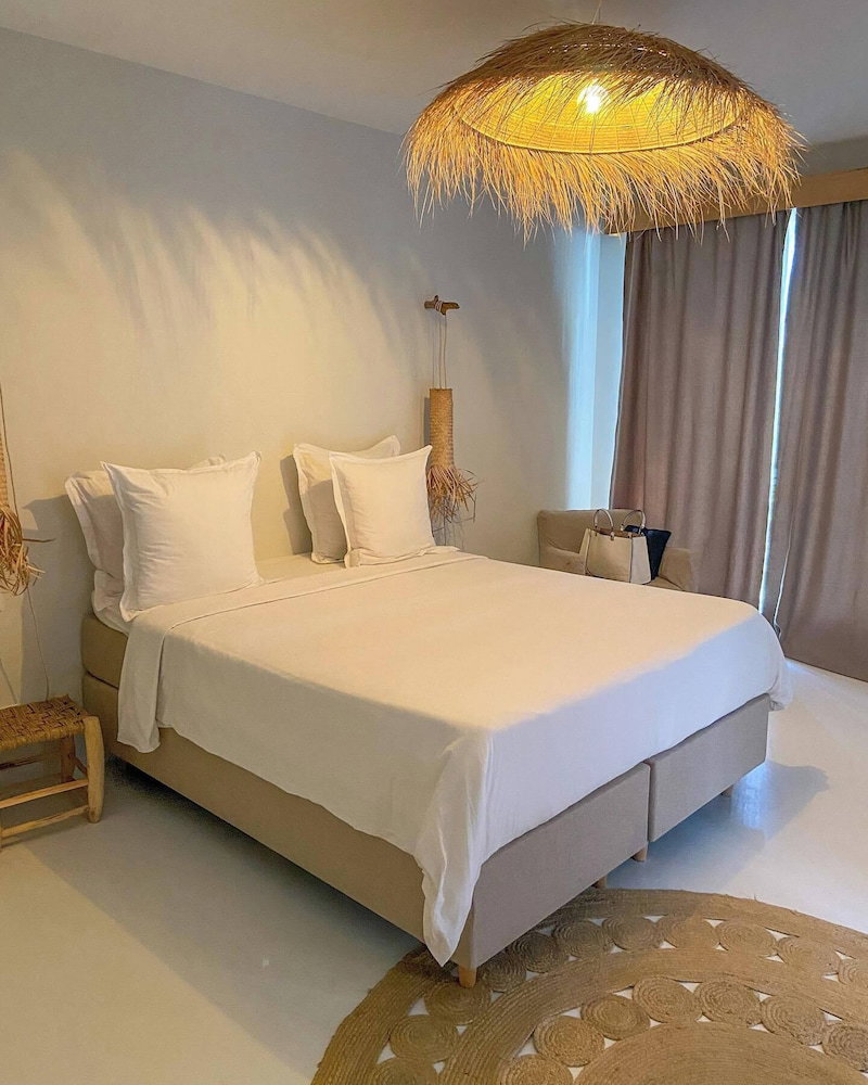 Mansa Marina Hotel