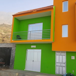 Hotel Casa Tchichi cazare Sao Filipe