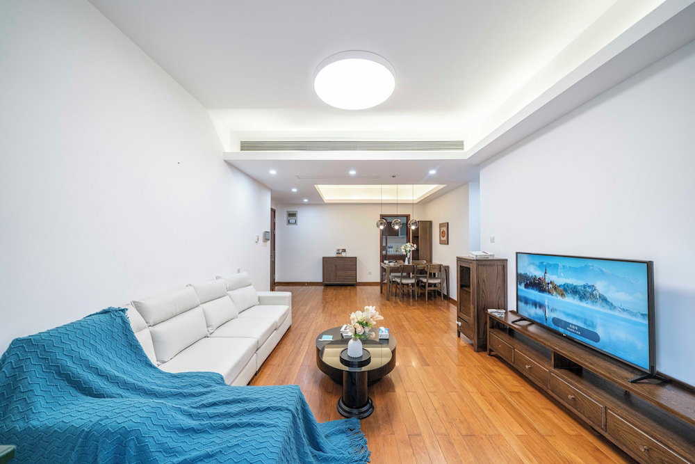 Hotel Tyms 2Br Apt Lujiazui Renheng Riverside