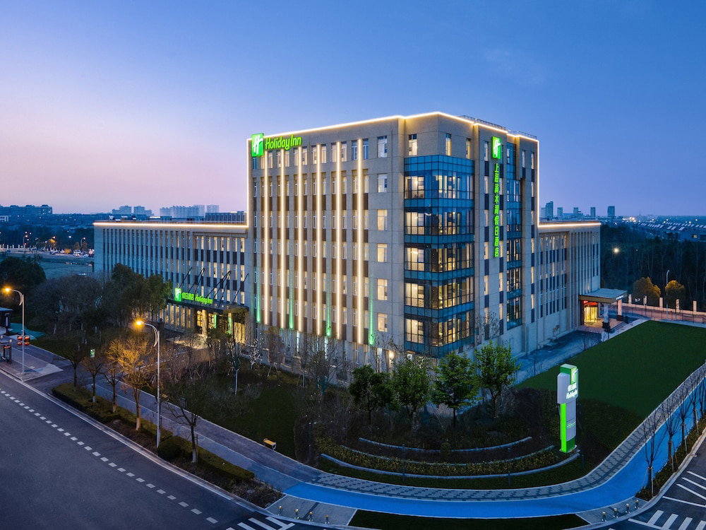Hotel Holiday Inn Shanghai Dishui Lake By Ihg