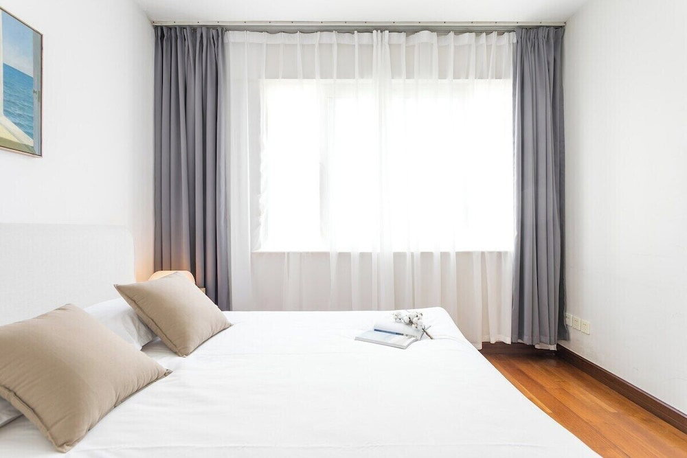 Hotel Book And Bed-People's Square
