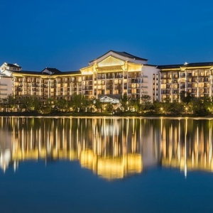 Hotel Steigenberger Hotel Wuxi cazare Binhu