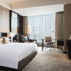 Hotel Renaissance Shanghai Pudong Hotel cazare Pudong