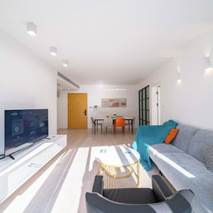 Hotel Tyms Xujiahui 2Br Apt Near Metro cazare Xuhui