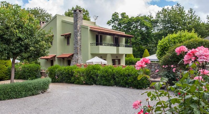 Hotel Arhontika Villas