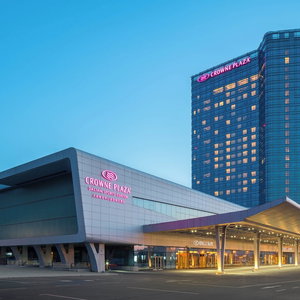 Hotel Crowne Plaza Dalian Sports Center By Ihg cazare Xigang