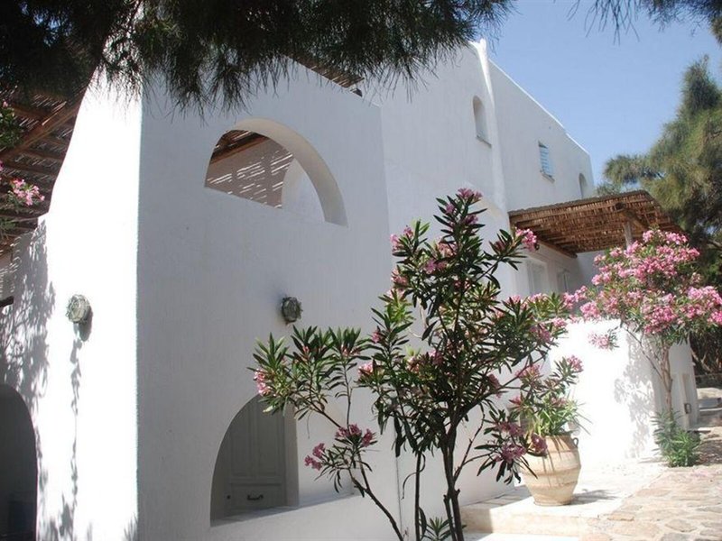 Hotel Elena Suites