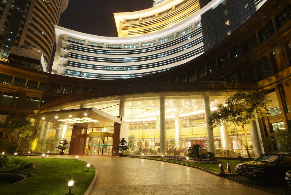 Hotel Jin Jiang Pine City Hotel