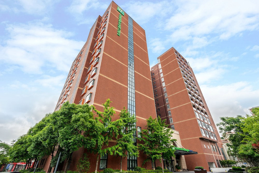 Hotel Holiday Inn Express Shanghai New Jinqiao By Ihg