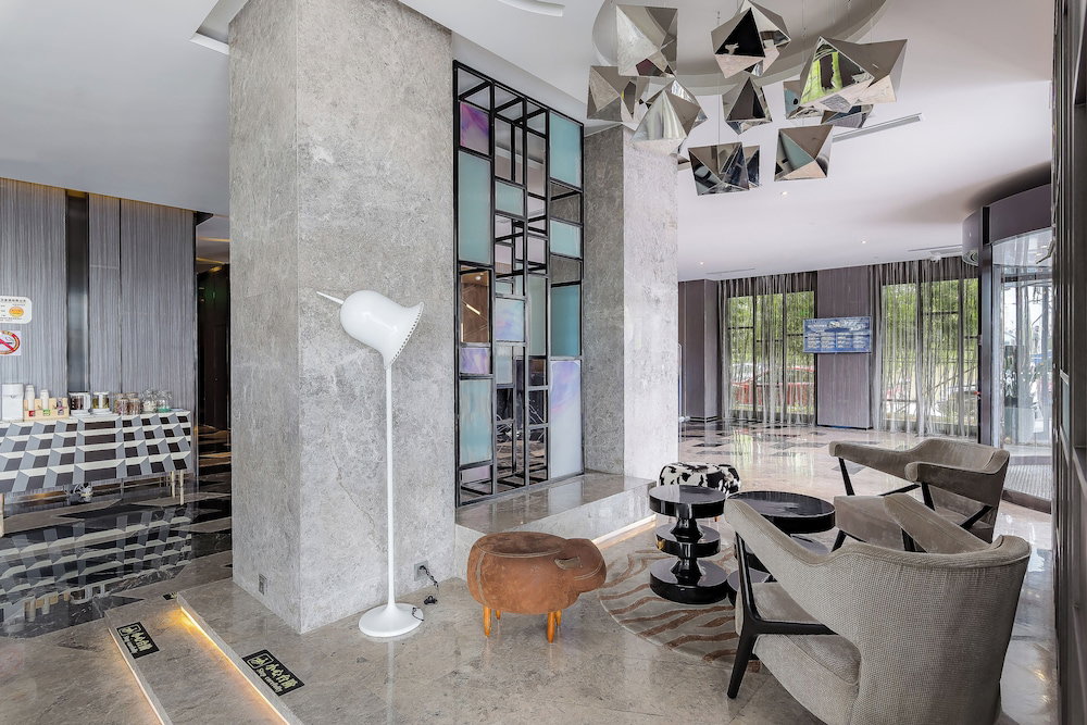 Hotel Crystal Hotel Shanghai Intl. Tourism
