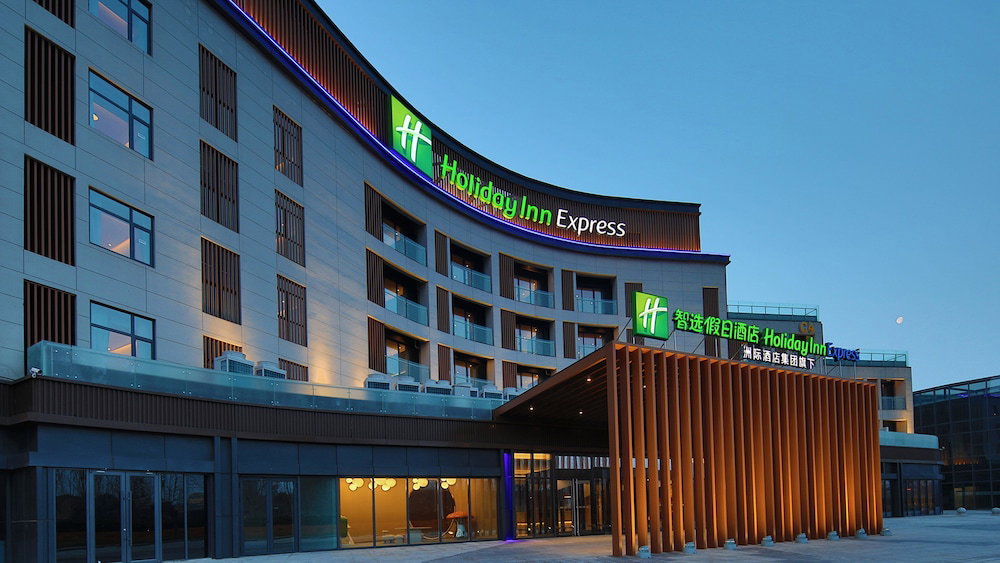Hotel Holiday Inn Express Dalian Golden Pebble Beach By Ihg