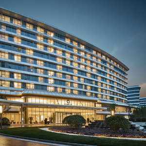 Hotel The Qube Hotel Shanghai Hongqiao cazare Xiayang