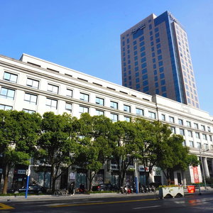 Hotel Pagoda Hotel Shanghai Baixia Near Jingan Temple cazare Shenjiamen