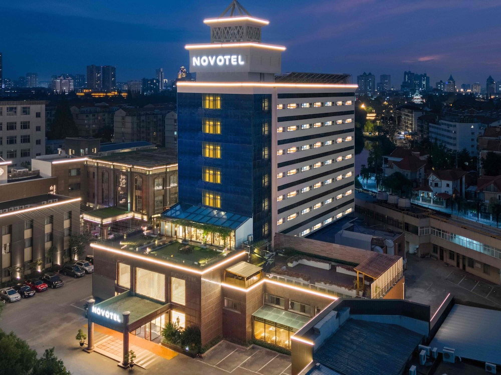 Hotel Novotel Nantong Center