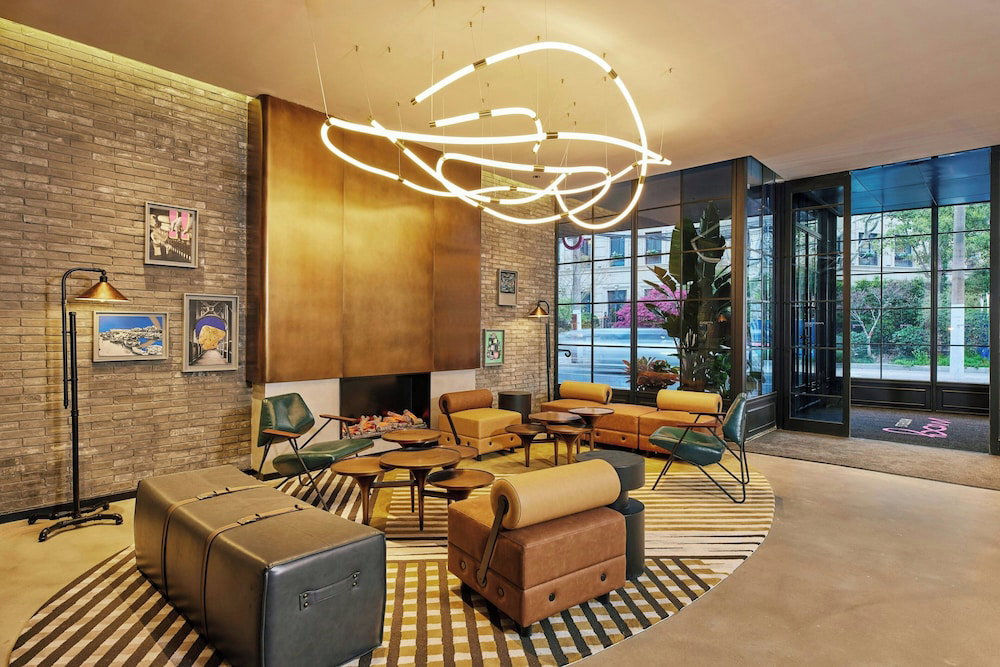 Hotel Moxy Shanghai Putuo